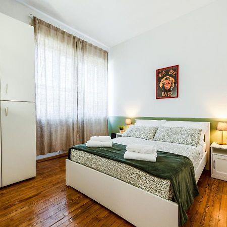 Milanese Elegance - 15 Minutes Duomo Apartment Exterior foto