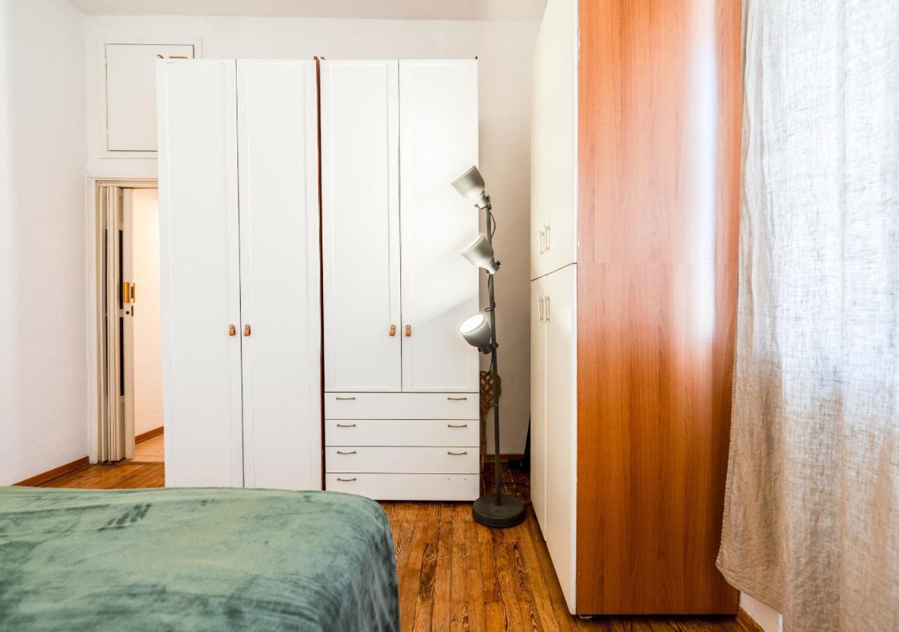 Milanese Elegance - 15 Minutes Duomo Apartment Exterior foto