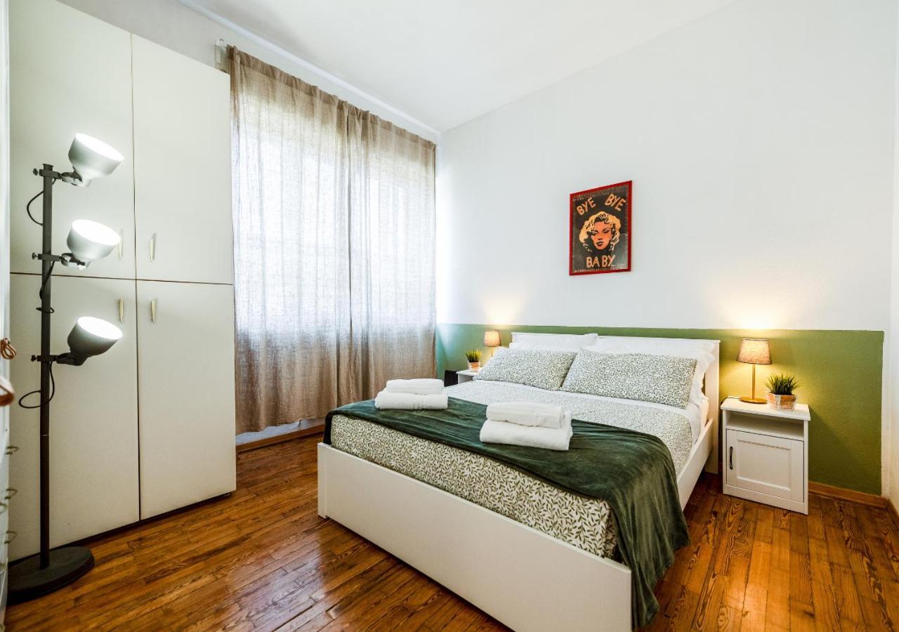 Milanese Elegance - 15 Minutes Duomo Apartment Exterior foto